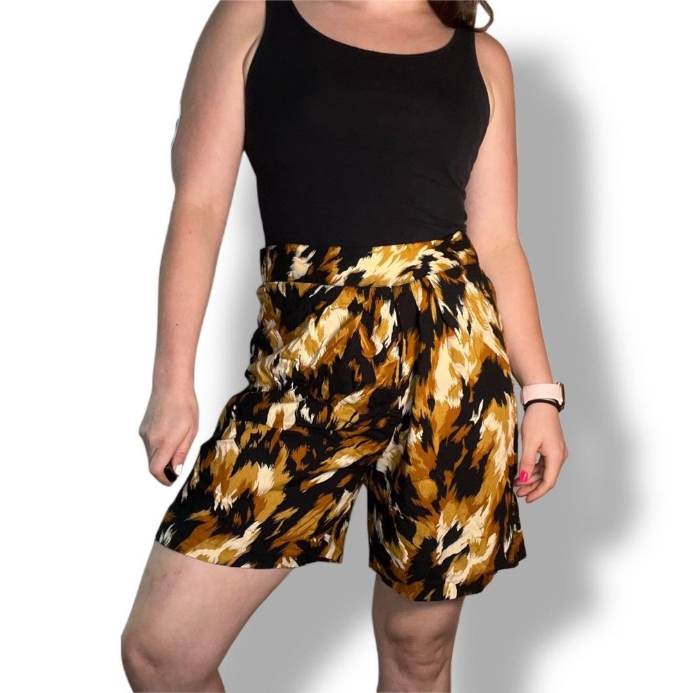 Vintage 80s/90s Elastic Waist High Rise Printed Shorts